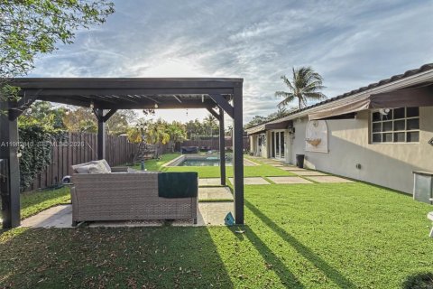 Купить виллу или дом в Майами-Лейкс, Флорида 4 спальни, 195.09м2, № 2050143 - фото 28