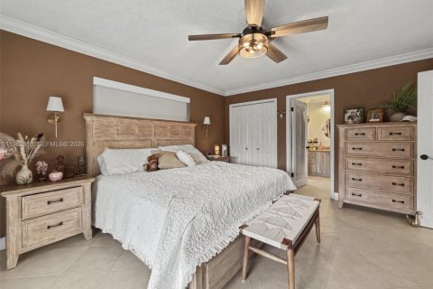 Купить виллу или дом в Майами-Лейкс, Флорида 4 спальни, 195.09м2, № 2050143 - фото 14