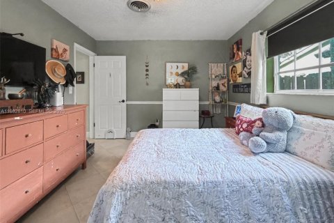 Купить виллу или дом в Майами-Лейкс, Флорида 4 спальни, 195.09м2, № 2050143 - фото 25