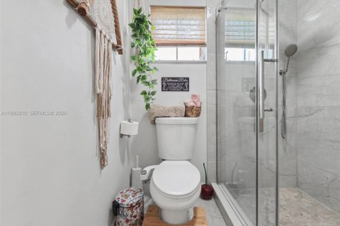 Купить виллу или дом в Майами-Лейкс, Флорида 4 спальни, 195.09м2, № 2050143 - фото 20