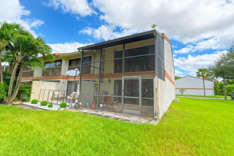 Townhouse in Davie, Florida 3 bedrooms, 123.37 sq.m. № 1944916 - photo 20