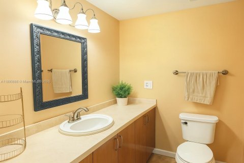 Townhouse in Davie, Florida 3 bedrooms, 123.37 sq.m. № 1944916 - photo 14