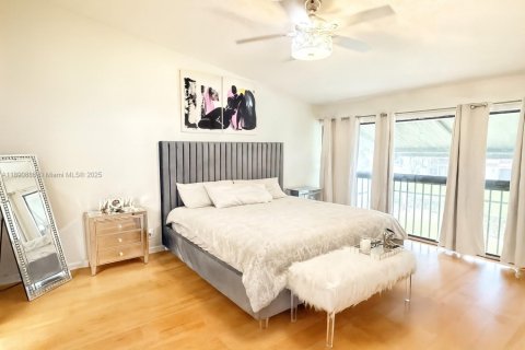 Townhouse in Davie, Florida 3 bedrooms, 123.37 sq.m. № 1944916 - photo 13