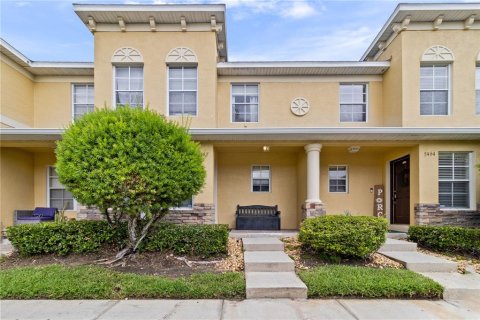 Condominio en Lakeland, Florida, 2 dormitorios  № 2102564