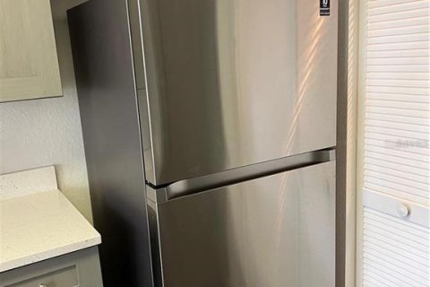 Copropriété à louer à Orlando, Floride: 2 chambres, 99.13 m2 № 2155901 - photo 13