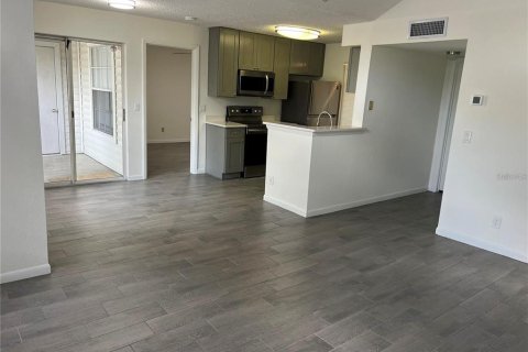 Copropriété à louer à Orlando, Floride: 2 chambres, 99.13 m2 № 2155901 - photo 7
