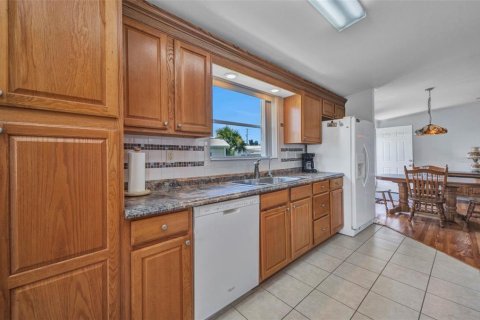 Casa en venta en North Port, Florida, 3 dormitorios, 120.4 m2 № 1885241 - foto 16