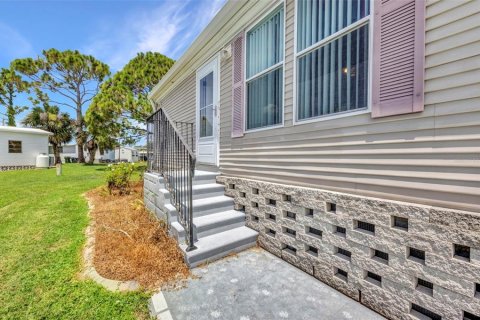 Casa en venta en North Port, Florida, 3 dormitorios, 120.4 m2 № 1885241 - foto 6