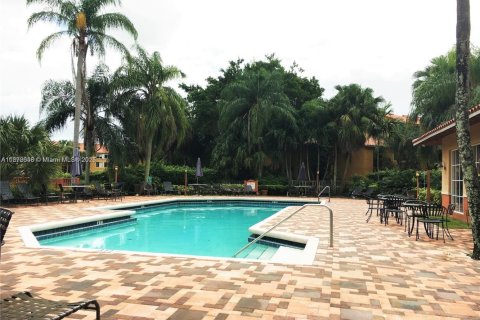 Condominio en alquiler en Plantation, Florida, 2 dormitorios, 87.33 m2 № 1925388 - foto 17
