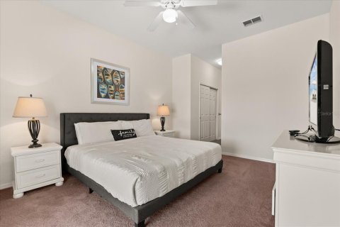 Villa ou maison à louer à Davenport, Floride: 5 chambres, 231.23 m2 № 2117244 - photo 26