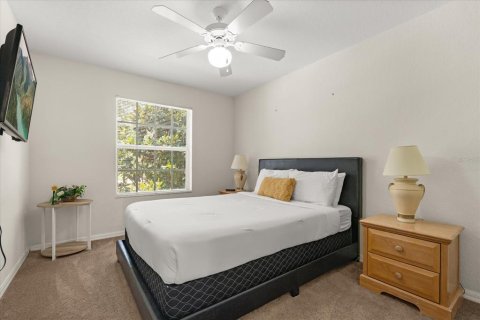 Villa ou maison à louer à Davenport, Floride: 5 chambres, 231.23 m2 № 2117244 - photo 11