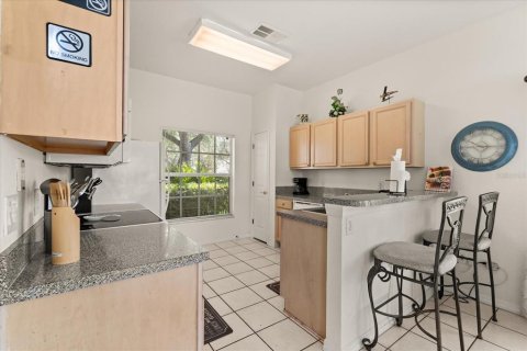 Villa ou maison à louer à Davenport, Floride: 5 chambres, 231.23 m2 № 2117244 - photo 7