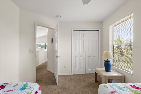 Villa ou maison à louer à Davenport, Floride: 5 chambres, 231.23 m2 № 2117244 - photo 16