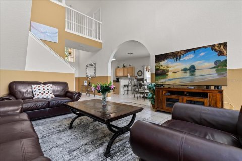 Villa ou maison à louer à Davenport, Floride: 5 chambres, 231.23 m2 № 2117244 - photo 4