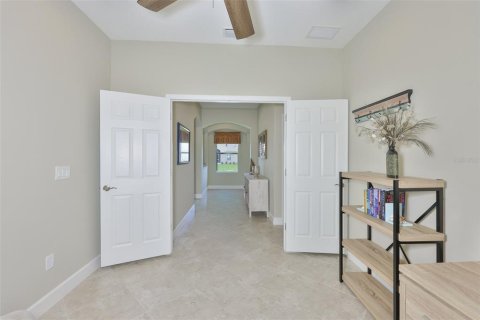 House in Sun City Center, Florida 2 bedrooms, 172.24 sq.m. № 2094877 - photo 15