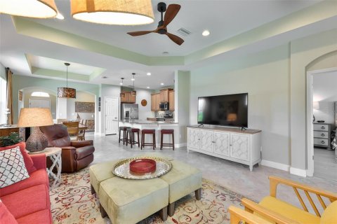House in Sun City Center, Florida 2 bedrooms, 172.24 sq.m. № 2094877 - photo 10