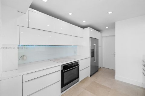 Купить кондоминиум в Майами, Флорида 3 спальни, 133.13м2, № 2067805 - фото 16