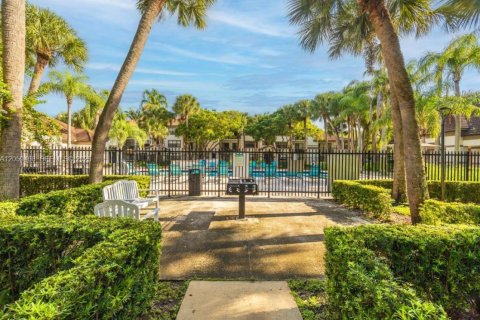 Copropriété à louer à Hollywood, Floride: 1 chambre, 60.39 m2 № 2264304 - photo 15