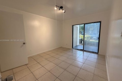 Copropriété à louer à Hollywood, Floride: 1 chambre, 60.39 m2 № 2264304 - photo 8
