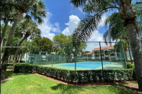 Copropriété à louer à Hollywood, Floride: 1 chambre, 60.39 m2 № 2264304 - photo 19