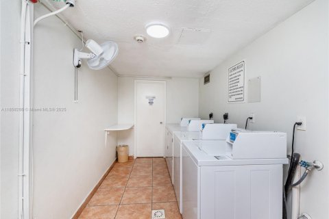 Купить кондоминиум в Санни-Айлс-Бич, Флорида 2 спальни, 71.26м2, № 1955943 - фото 21