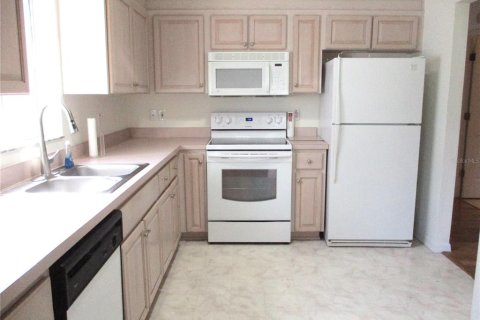 House in Dunnellon, Florida 2 bedrooms, 134.34 sq.m. № 1899276 - photo 5