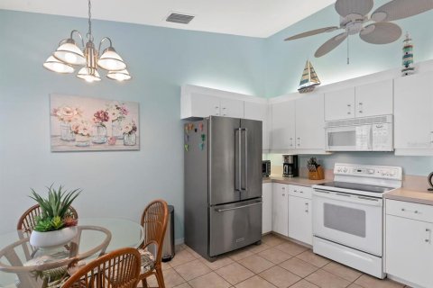 Copropriété à vendre à Venice, Floride: 3 chambres, 151.99 m2 № 2388559 - photo 10