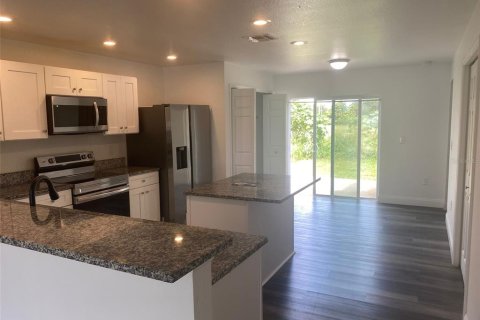 Casa en alquiler en Bartow, Florida, 3 dormitorios, 122.63 m2 № 1903388 - foto 2