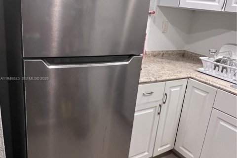 Снять в аренду кондоминиум в Майами, Флорида 1 спальня, 54.91м2, № 2005570 - фото 5