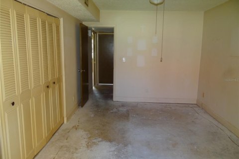 Condo in Saint Petersburg, Florida, 2 bedrooms  № 1832555 - photo 7