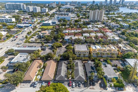 Condo in Fort Lauderdale, Florida, 2 bedrooms  № 1973647 - photo 6