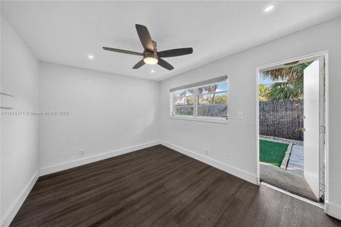 Condo in Fort Lauderdale, Florida, 2 bedrooms  № 1973647 - photo 20