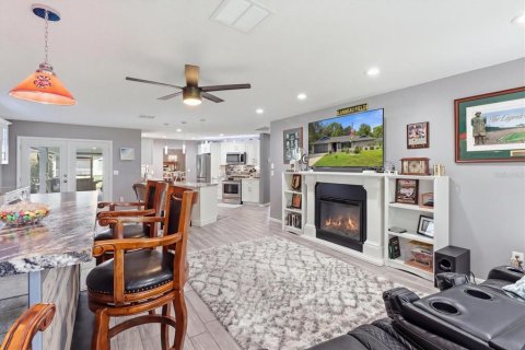 House in Homosassa, Florida 3 bedrooms, 203.64 sq.m. № 2367033 - photo 8