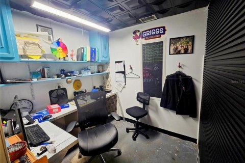 Immobilier commercial à vendre à Bradenton, Floride: 512.36 m2 № 2227082 - photo 13
