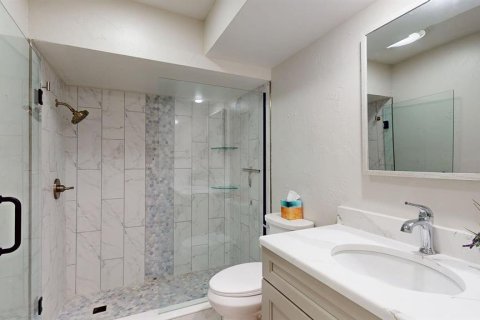 House in Largo, Florida 3 bedrooms, 260.68 sq.m. № 1759888 - photo 23
