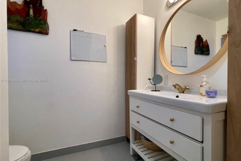 Купить таунхаус в Майами, Флорида 2 спальни, 111.48м2, № 2062499 - фото 26