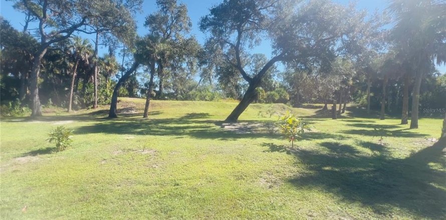 Land in Port Charlotte, Florida № 2162620