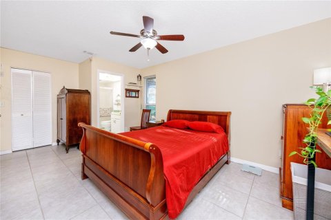 Condominio en venta en Palm Harbor, Florida, 2 dormitorios, 85.28 m2 № 1426064 - foto 14