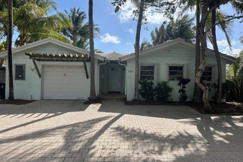 House in Fort Lauderdale, Florida 3 bedrooms, 175.03 sq.m. № 2187953 - photo 3