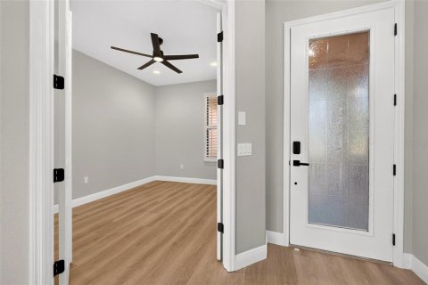 Villa ou maison à vendre à Poinciana, Floride: 2 chambres, 143.81 m2 № 2403514 - photo 28