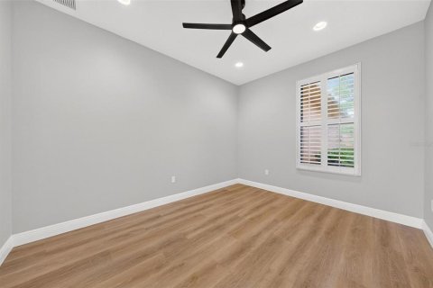 Villa ou maison à vendre à Poinciana, Floride: 2 chambres, 143.81 m2 № 2403514 - photo 29