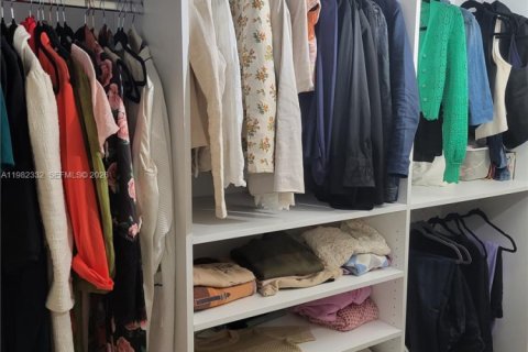 Купить кондоминиум в Бей-Харбор-Айлендс, Флорида 1 спальня, 83.89м2, № 2047717 - фото 10