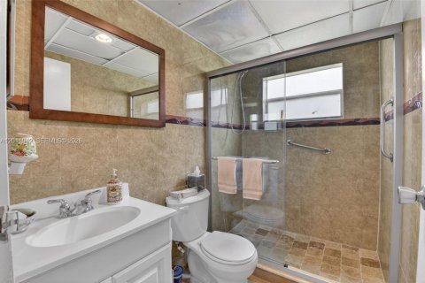 Copropriété à louer à Delray Beach, Floride: 2 chambres, 81.75 m2 № 2074431 - photo 12