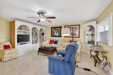 Copropriété à louer à Delray Beach, Floride: 2 chambres, 81.75 m2 № 2074431 - photo 3