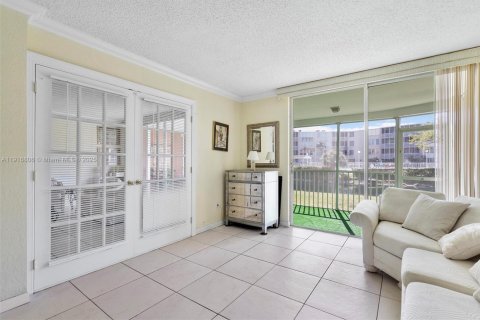 Copropriété à louer à Miami, Floride: 2 chambres, 164.44 m2 № 1972791 - photo 14