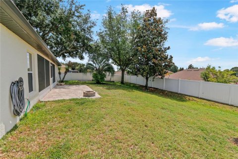 House in Clermont, Florida 3 bedrooms, 180.23 sq.m. № 2107178 - photo 16