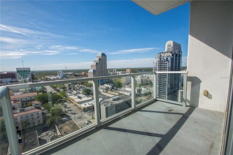 Condominio en alquiler en Orlando, Florida, 2 dormitorios, 117.52 m2 № 1531782 - foto 7
