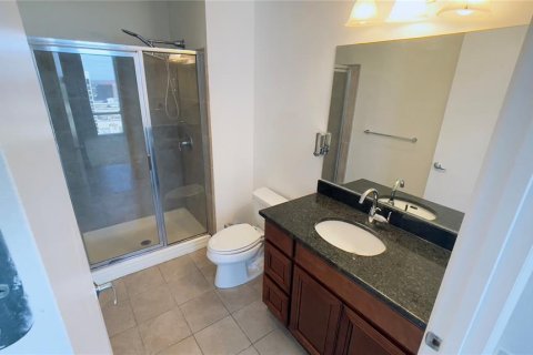 Condo in Orlando, Florida, 2 bedrooms  № 1531782 - photo 14