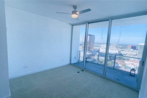 Condo in Orlando, Florida, 2 bedrooms  № 1531782 - photo 22