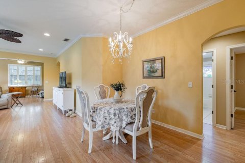 House in Tavares, Florida 3 bedrooms, 167.22 sq.m. № 2228209 - photo 13